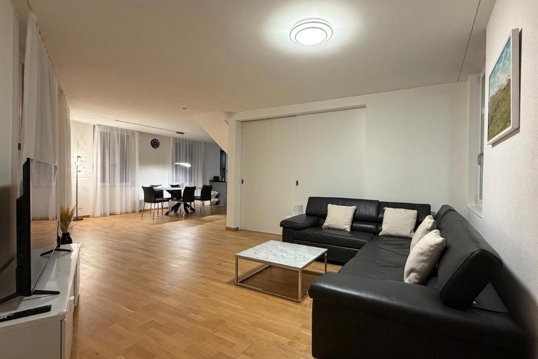 Photo of Livingroom in Oberglatt