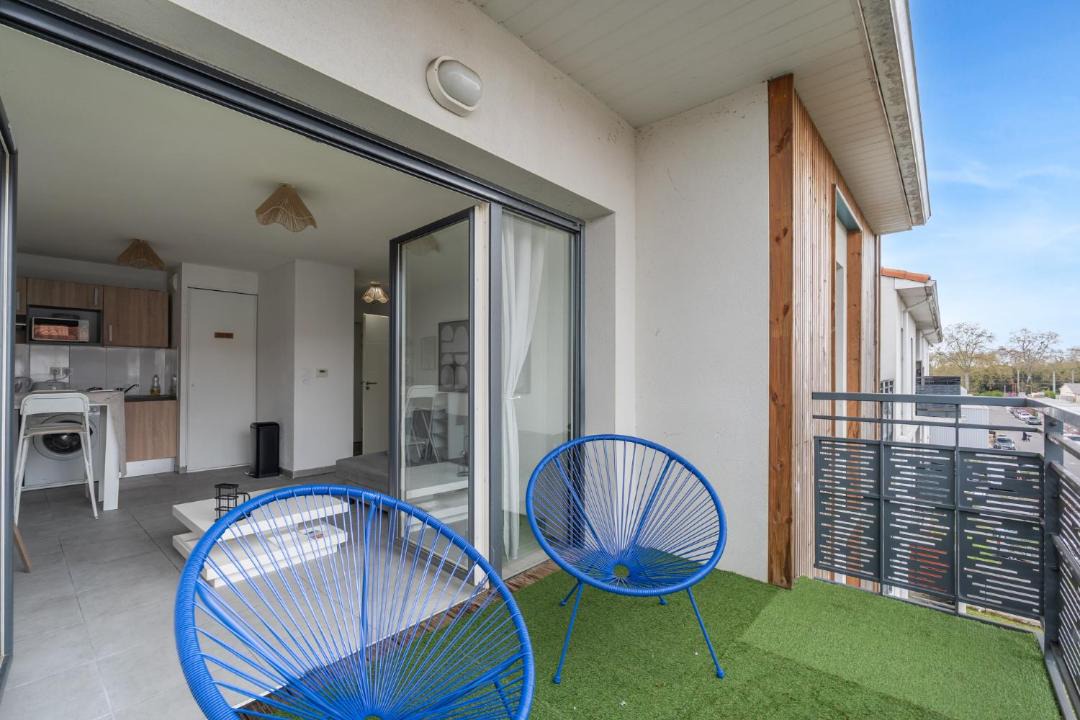 Photo of Patio Balcony in Lalande-Grand Selve
