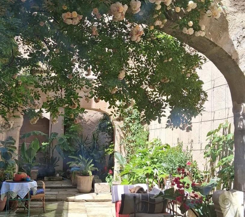 Photo of Others in Beaucaire