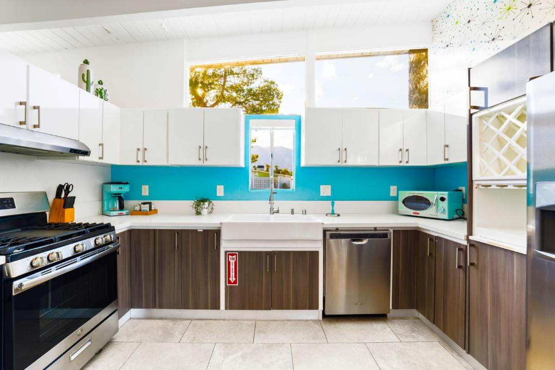 Photo of Kitchen in Racquet Club Estates