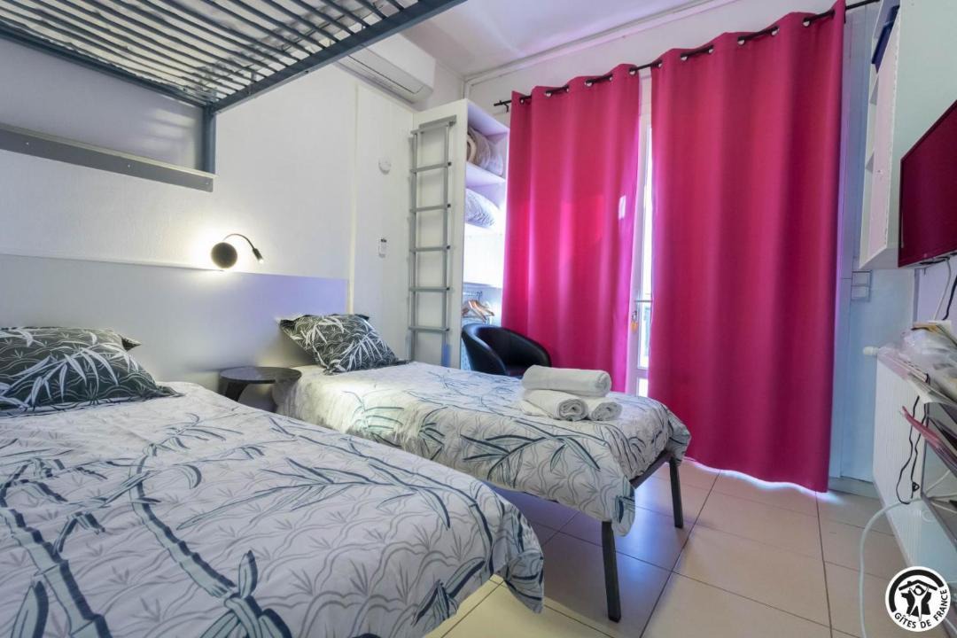Photo of Bedroom in Aussonne