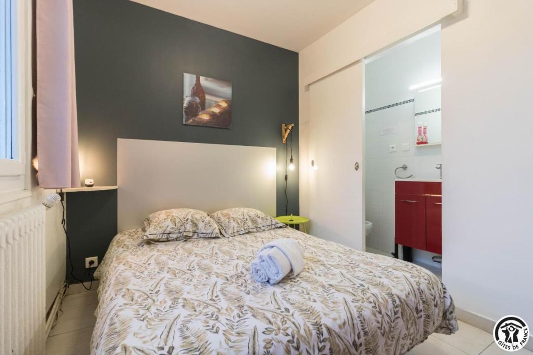 Photo of Bedroom in Aussonne
