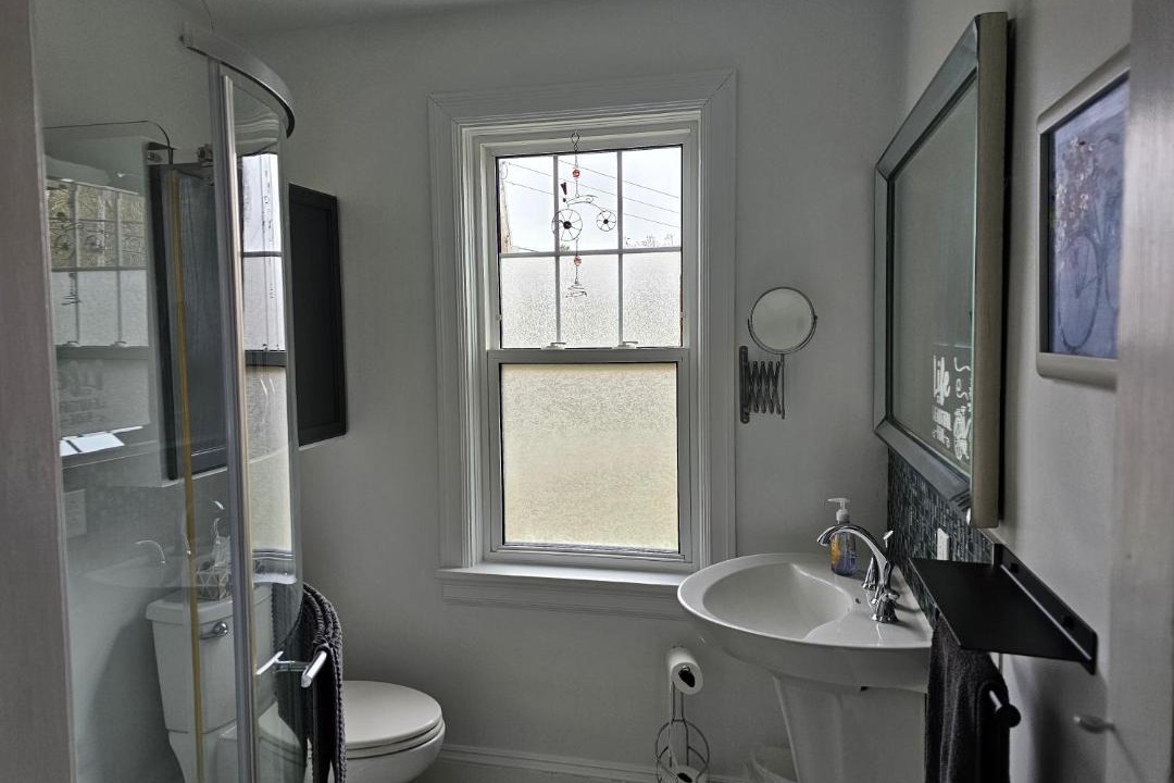Photo of Bathroom in Hantsport