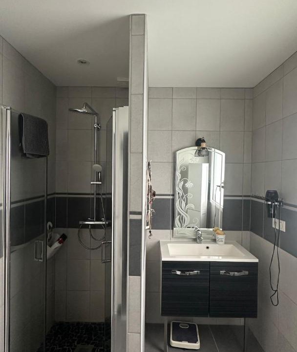 Photo of Bathroom in Aigrefeuille-sur-Maine