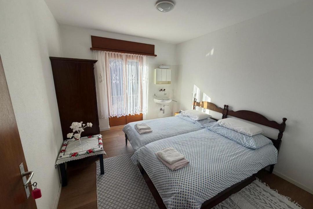 Photo of Bedroom in Isorno