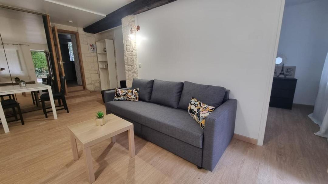Photo of Livingroom in Saint-Prix