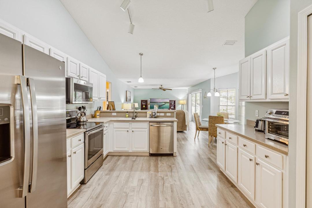 Photo of Kitchen in Sebastian Highlands
