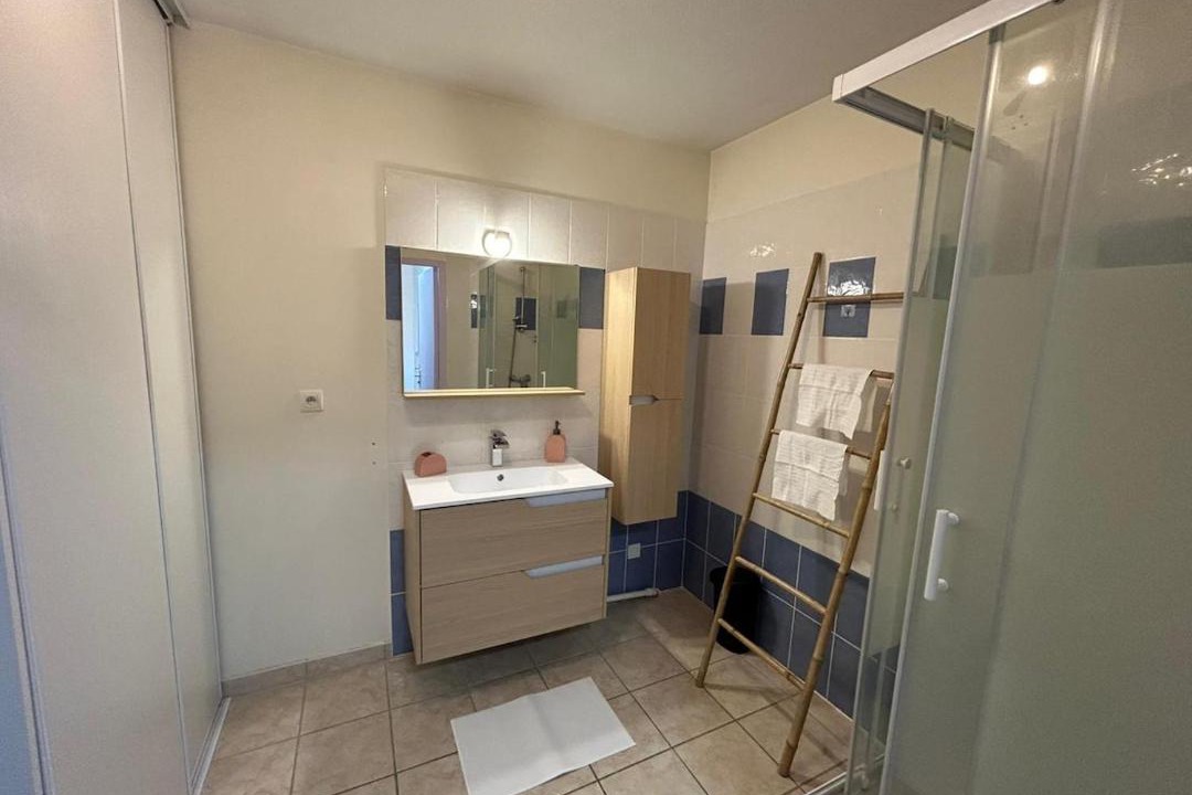 Photo of Bathroom in Livron-sur-Drome