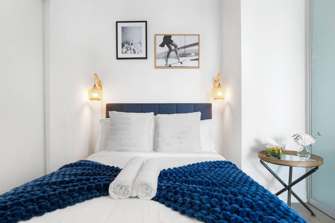 Photo of Bedroom in Garden District