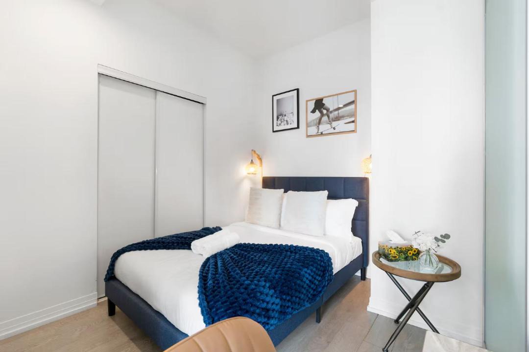 Photo of Bedroom in Garden District