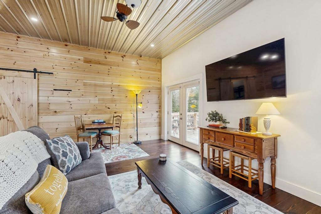 Photo of Livingroom in Littleton