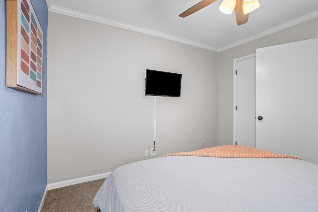 Photo of Bedroom in Overland Park