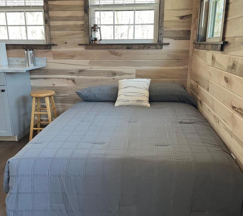 Photo of Bedroom in Allegheny Mountains