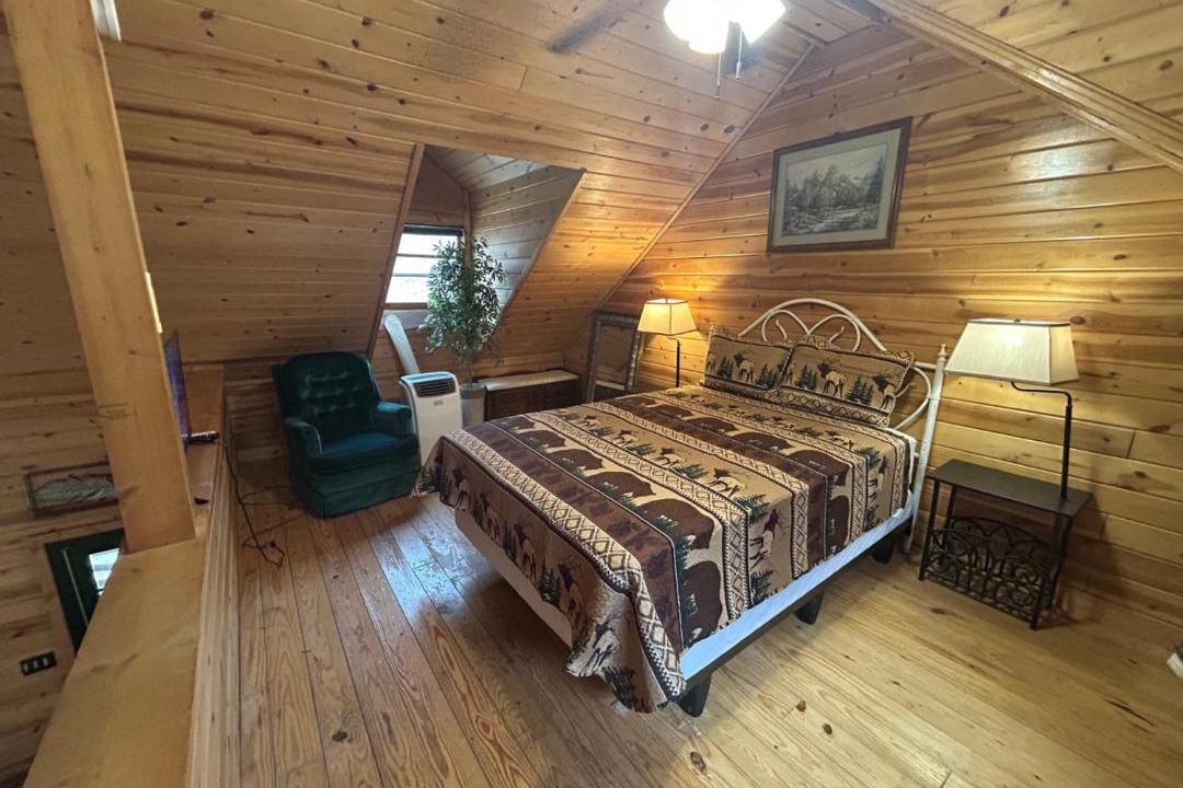 Photo of Bedroom in Turtletown