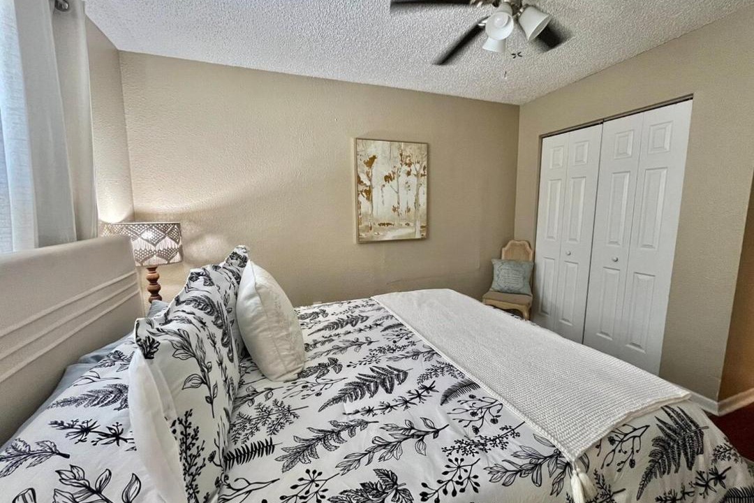 Photo of Bedroom in Irvine Industrial Complex-East
