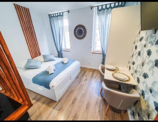 Photo of Bedroom in Albi