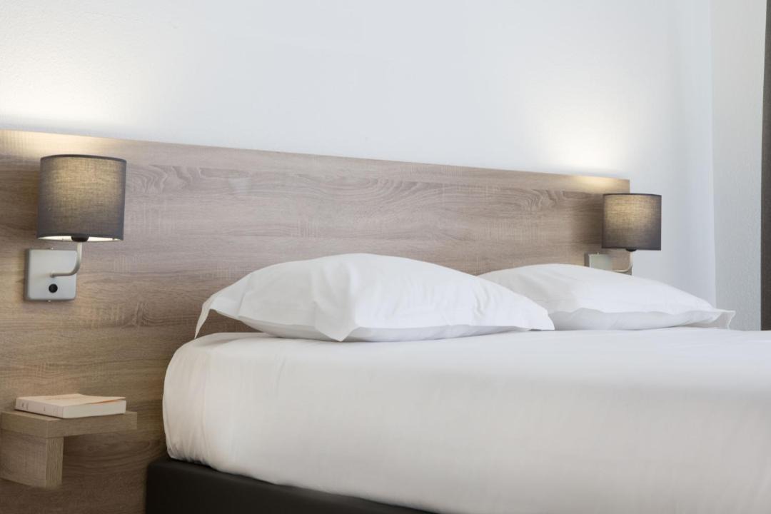 Photo of Bedroom in Divonne-les-Bains