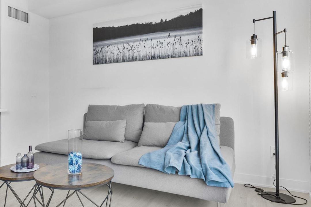 Photo of Livingroom in Garden District