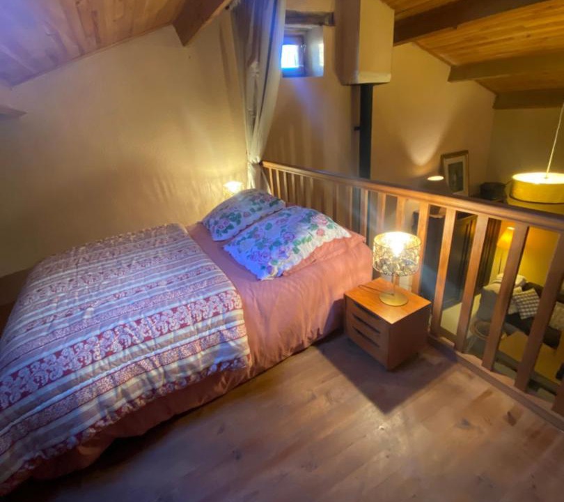 Photo of Bedroom in Camares