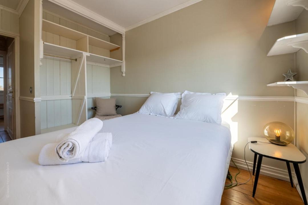 Photo of Bedroom in Bailly-Romainvilliers