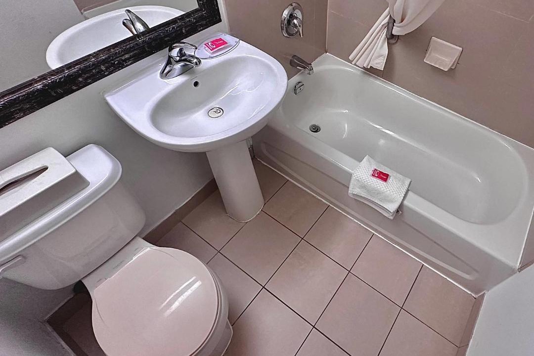 Photo of Bathroom in Sunnyside