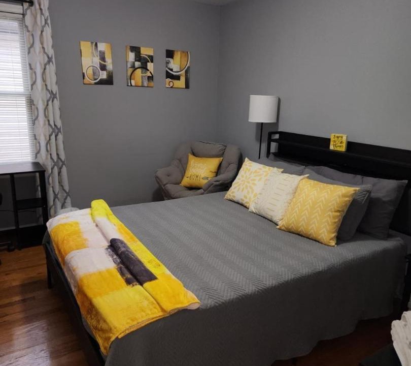 Photo of Bedroom in East Newark