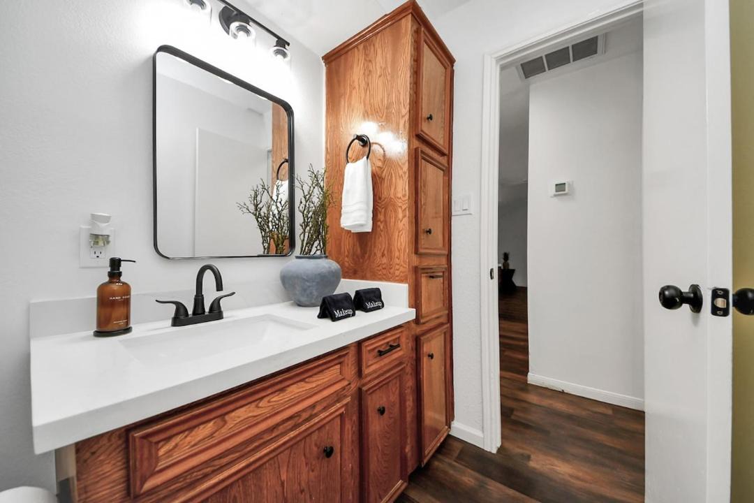 Photo of Bathroom in Pasadena