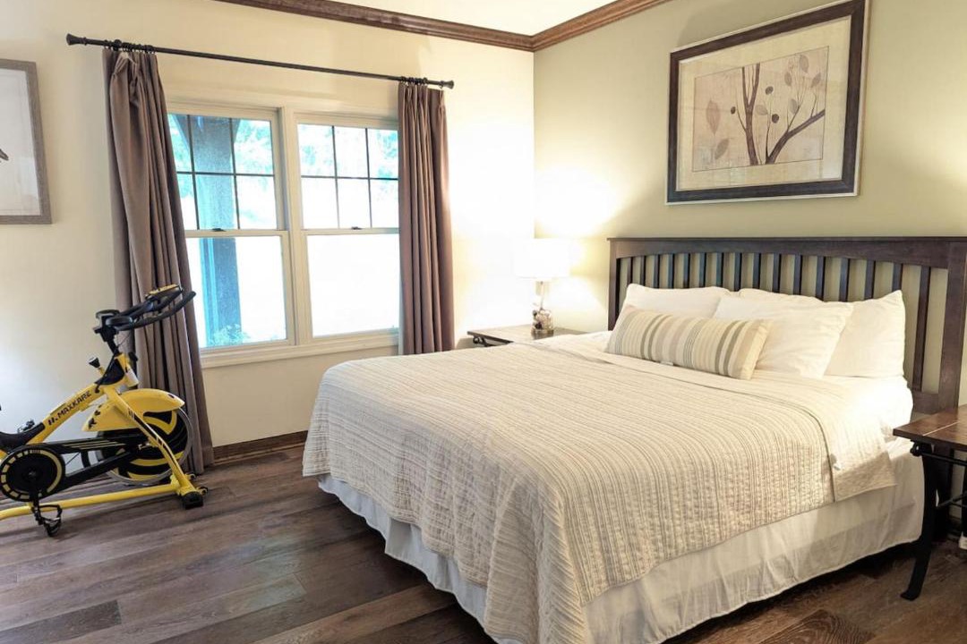 Photo of Bedroom in Vernon