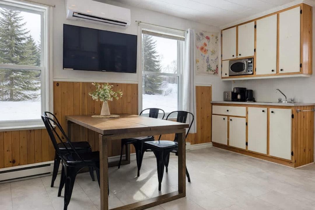 Photo of Kitchen in Saint-Tite-des-Caps
