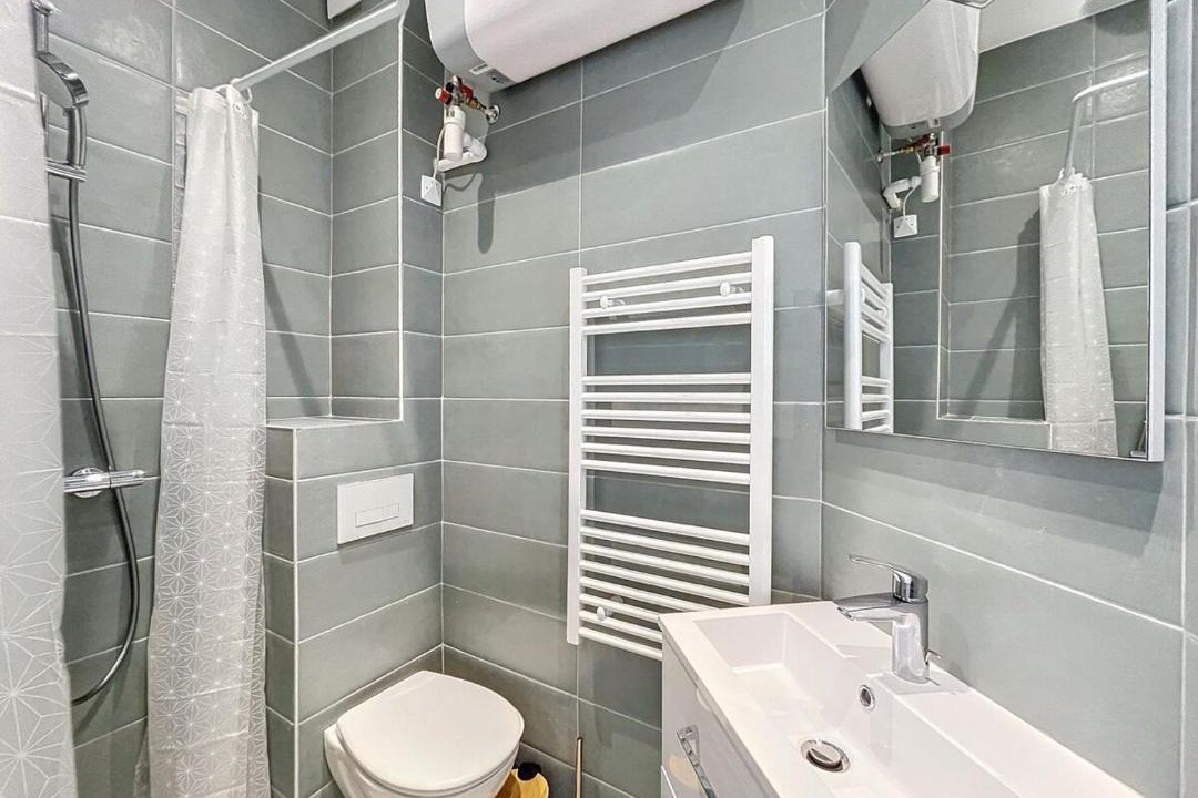 Photo of Bathroom in Louis Bertrand-Mirabeau-Semard