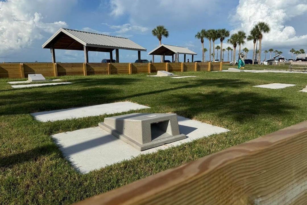 Photo of Others in Pine Island