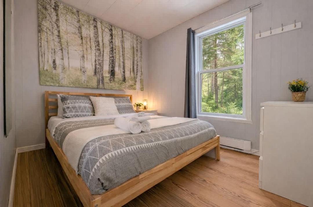 Photo of Bedroom in Saint-Tite-des-Caps