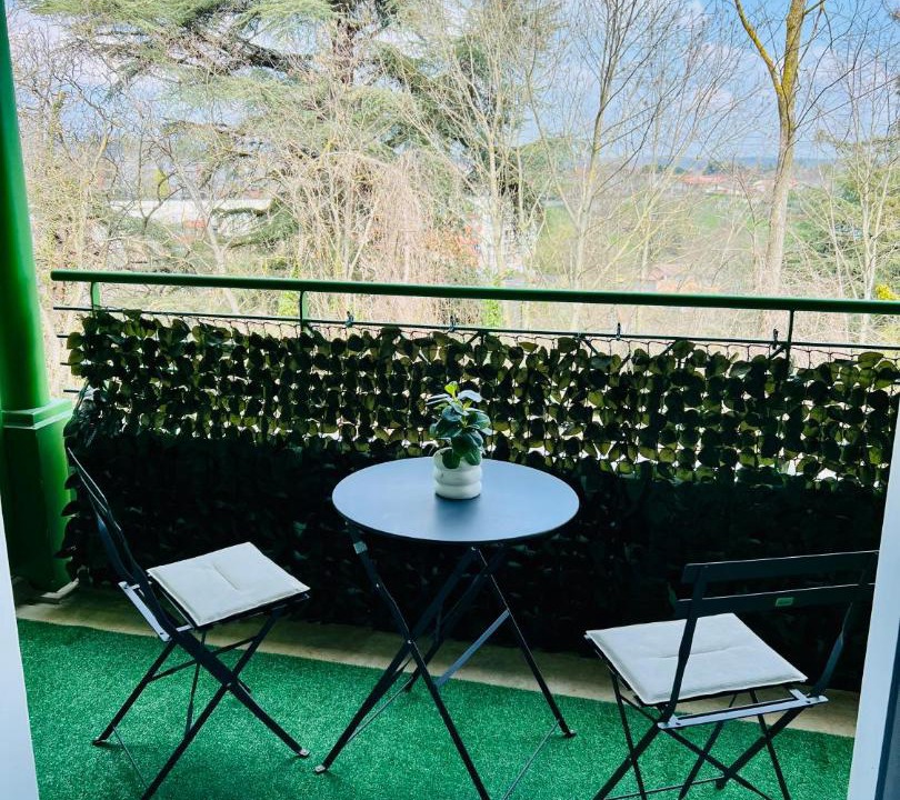 Photo of Patio Balcony in Montrejeau
