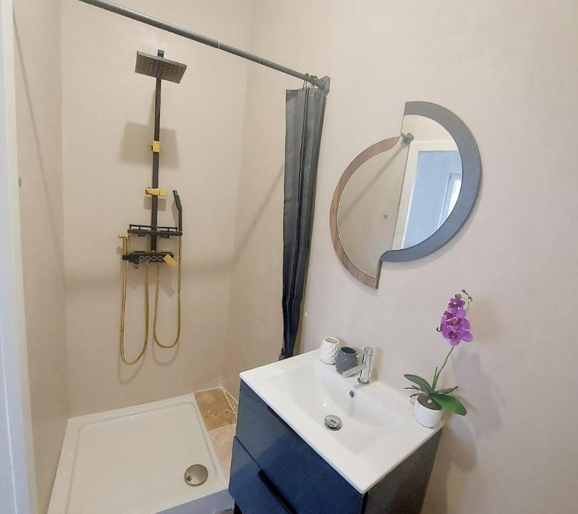 Photo of Bathroom in Russange