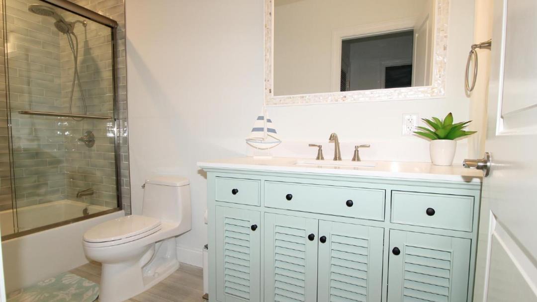 Photo of Bathroom in Town Bank