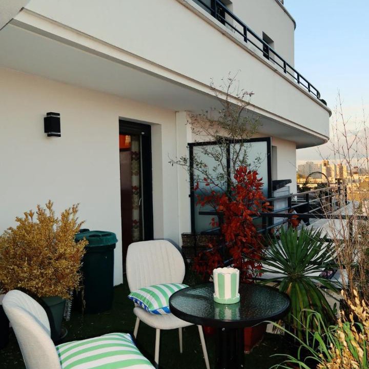 Photo of Patio Balcony in Petit-Colombes