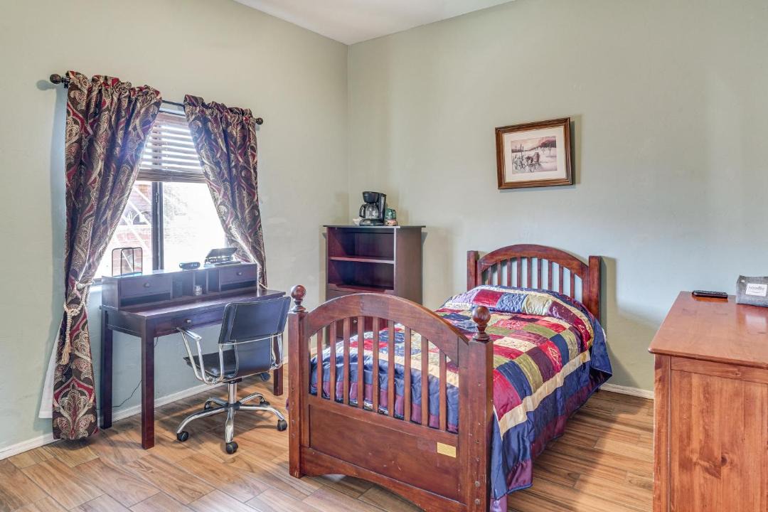 Photo of Bedroom in Drexel Heights