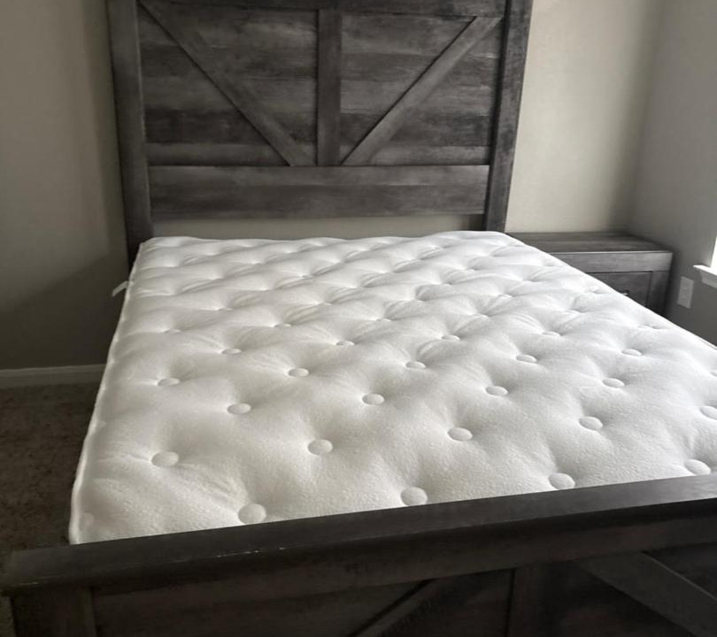 Photo of Bedroom in Lansing
