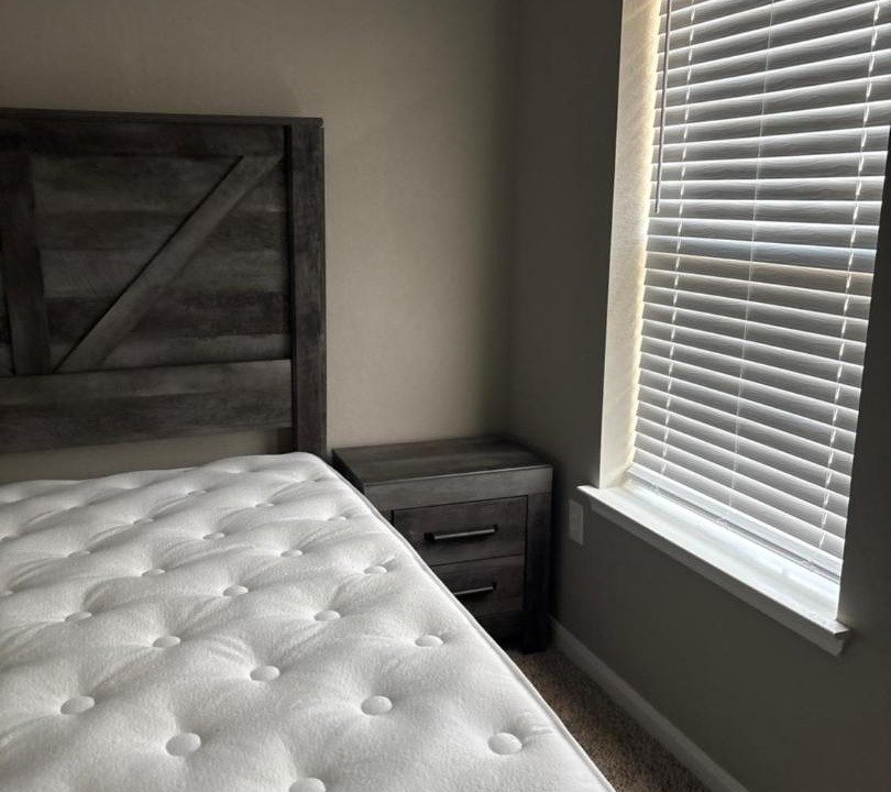 Photo of Bedroom in Lansing