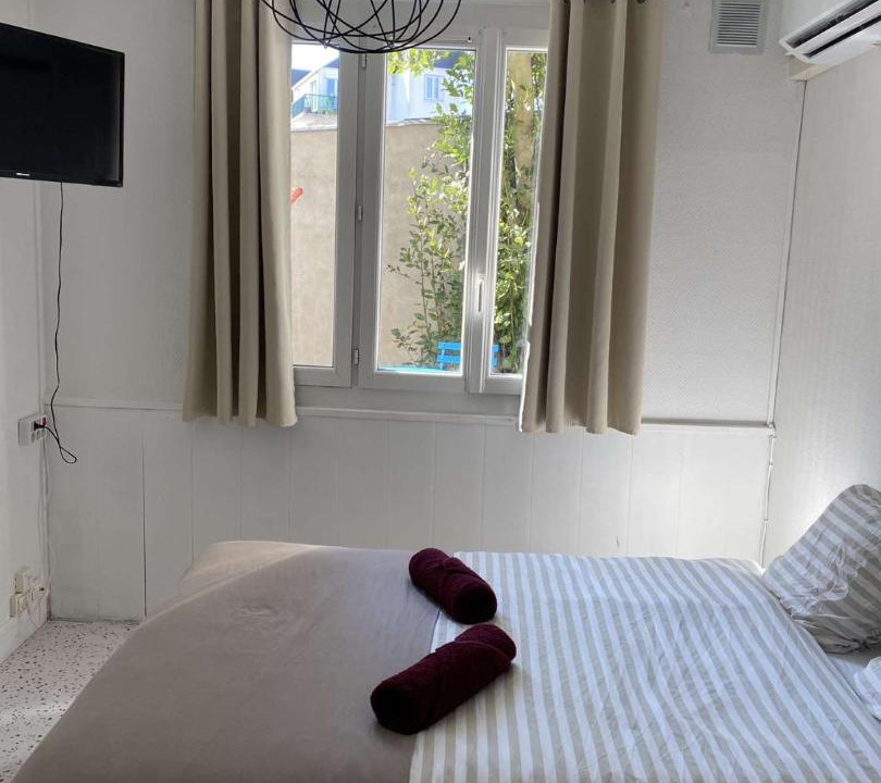 Photo of Bedroom in Barriere Saint Marc