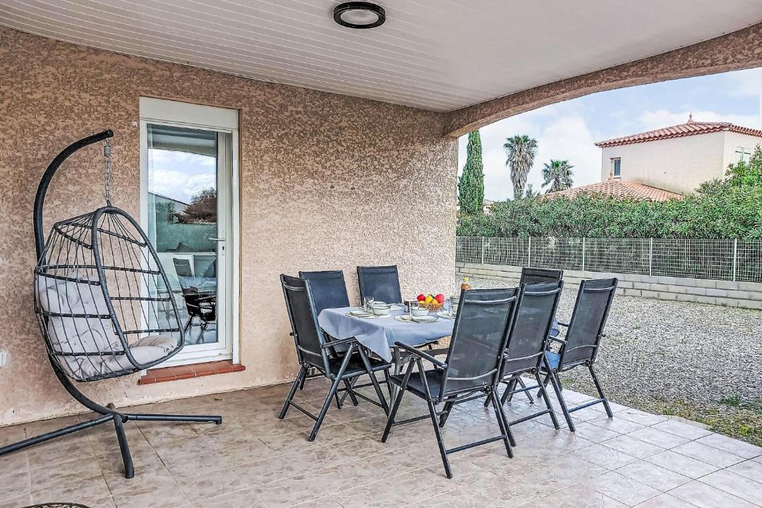Photo of Patio Balcony in Brouilla
