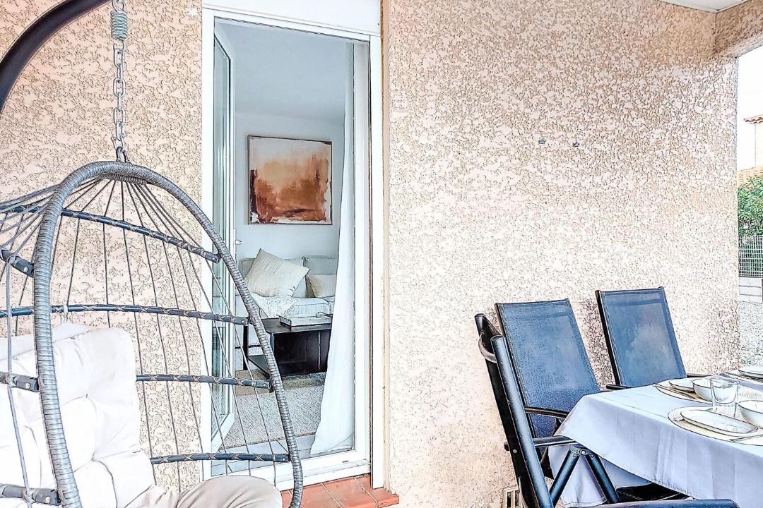 Photo of Patio Balcony in Brouilla
