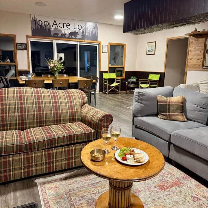 Photo of Livingroom in Tobermory