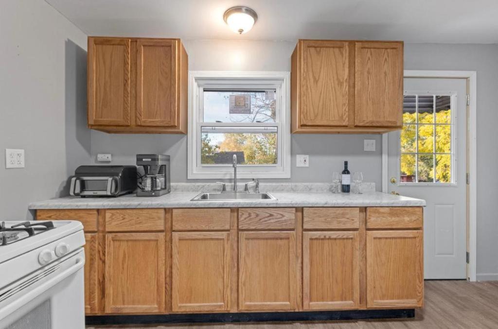Photo of Kitchen in Burbank
