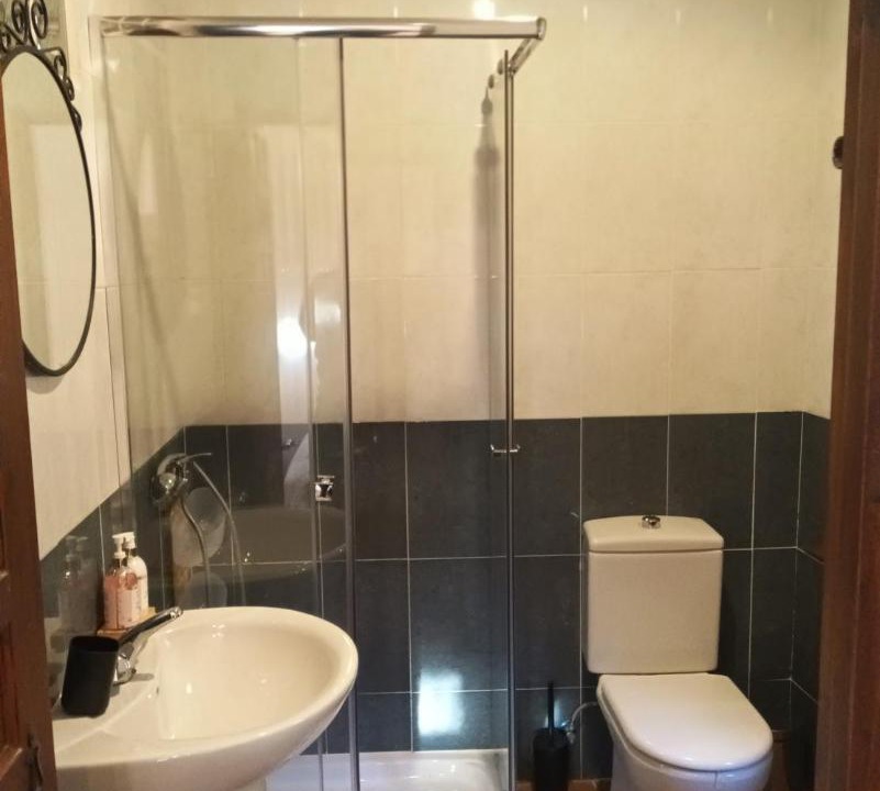 Photo of Bathroom in Chillaron del Rey