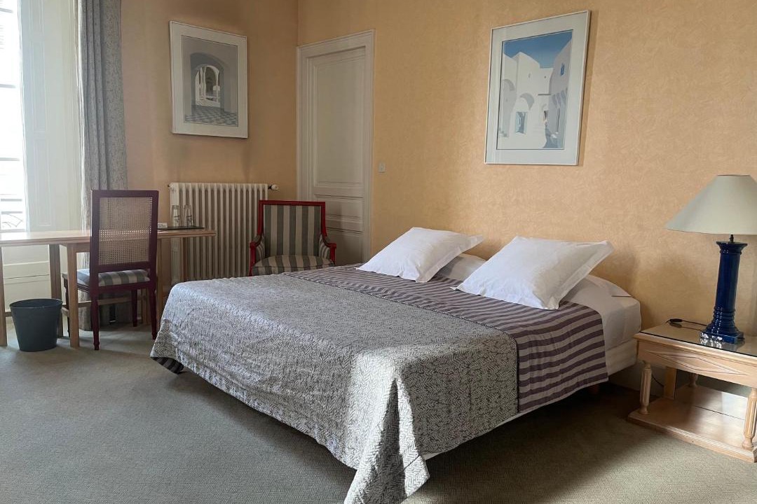 Photo of Bedroom in Redon