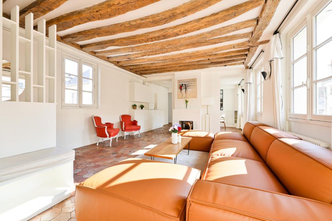 Photo of Livingroom in Quartier de l'Ecole-Militaire