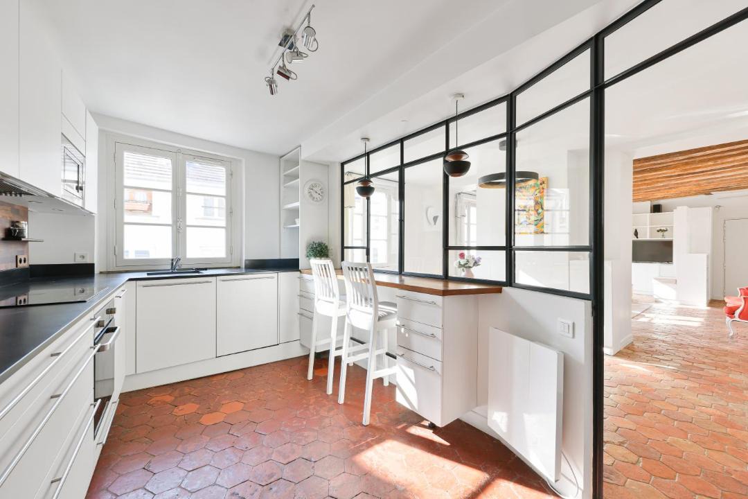 Photo of Kitchen in Quartier de l'Ecole-Militaire