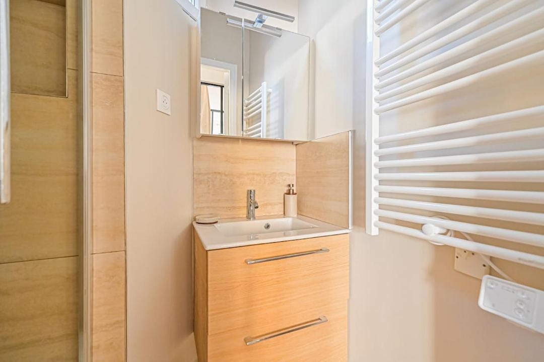 Photo of Bathroom in Clichy