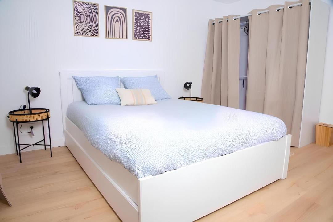 Photo of Bedroom in Quartier Vieux Marche-Cathedrale